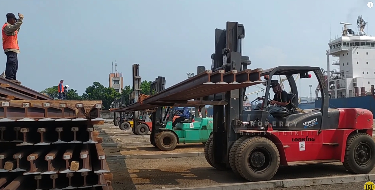 Rental forklift Lampung untuk proyek industri dan konstruksi